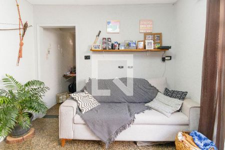 Sala de casa à venda com 3 quartos, 210m² em São Lucas, São Paulo