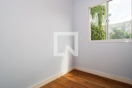 Quarto 1 de apartamento para alugar com 2 quartos, 44m² em Jardim Helga, São Paulo