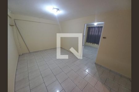 Sala de casa para alugar com 1 quarto, 51m² em Vila Cascatinha, São Vicente