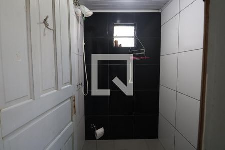 Banheiro de serviço de casa para alugar com 3 quartos, 160m² em Niterói, Canoas