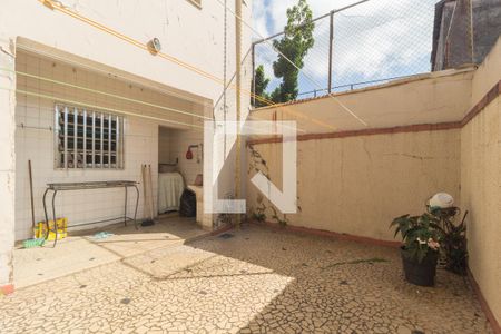 Quintal de casa à venda com 4 quartos, 223m² em Chácara Tatuapé, São Paulo