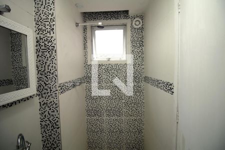 Banheiro de apartamento para alugar com 3 quartos, 60m² em Madureira, Rio de Janeiro