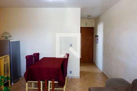  Sala de apartamento à venda com 2 quartos, 74m² em Jardim Sindona, Osasco