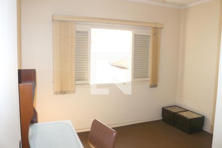 Quarto 2 de casa à venda com 3 quartos, 205m² em Osvaldo Cruz, São Caetano do Sul