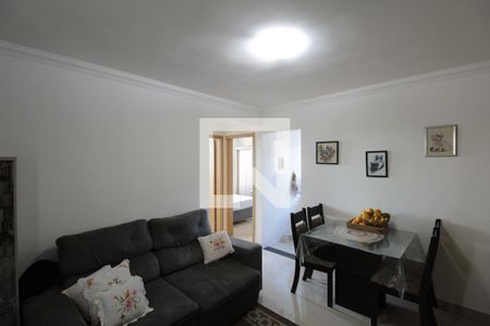 Sala de apartamento à venda com 2 quartos, 50m² em São João Batista (venda Nova), Belo Horizonte