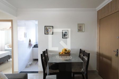 Sala de apartamento à venda com 2 quartos, 50m² em São João Batista (venda Nova), Belo Horizonte
