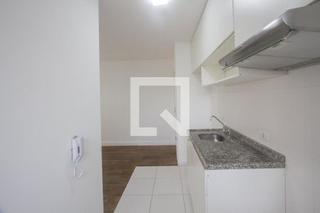 Cozinha de apartamento à venda com 2 quartos, 43m² em Santo Amaro, São Paulo