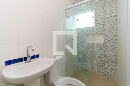 Banheiro de apartamento para alugar com 1 quarto, 32m² em Vila Antonieta, São Paulo