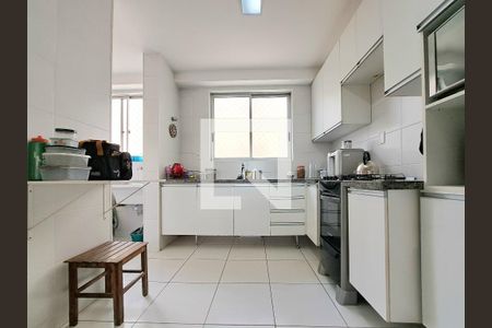 Cozinha de apartamento à venda com 4 quartos, 127m² em Buritis, Belo Horizonte