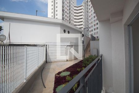 Varanda de apartamento para alugar com 2 quartos, 53m² em Parque Vitoria, São Paulo
