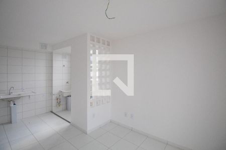 Sala de apartamento para alugar com 2 quartos, 53m² em Parque Vitoria, São Paulo