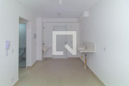 Sala de apartamento para alugar com 2 quartos, 32m² em Vila Graciosa, São Paulo