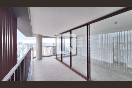 Varanda de apartamento à venda com 3 quartos, 111m² em Pompeia, São Paulo