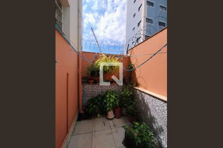 Quintal de casa de condomínio à venda com 4 quartos, 230m² em Baeta Neves, São Bernardo do Campo