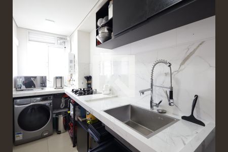 Cozinha de apartamento à venda com 2 quartos, 43m² em Jardim Monte Alegre, Taboão da Serra