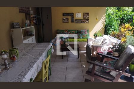 Casa à venda com 3 quartos, 160m² em Canudos, Novo Hamburgo