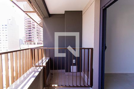 Varanda de kitnet/studio à venda com 1 quarto, 26m² em Perdizes, São Paulo