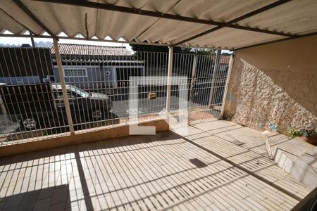 Sala Vista de casa à venda com 2 quartos, 160m² em Vila Miguel Vicente Cury, Campinas