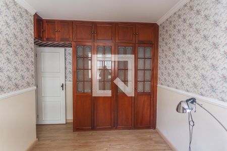 Armário do Quarto 1 de apartamento para alugar com 2 quartos, 55m² em Lourdes, Belo Horizonte