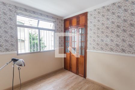 Quarto 1 de apartamento para alugar com 2 quartos, 55m² em Lourdes, Belo Horizonte
