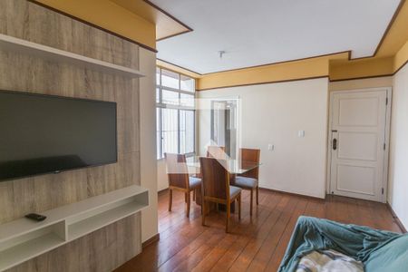 Sala de apartamento para alugar com 2 quartos, 55m² em Lourdes, Belo Horizonte