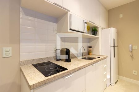 Cozinha de apartamento para alugar com 1 quarto, 31m² em Jardim Paulista, São Paulo