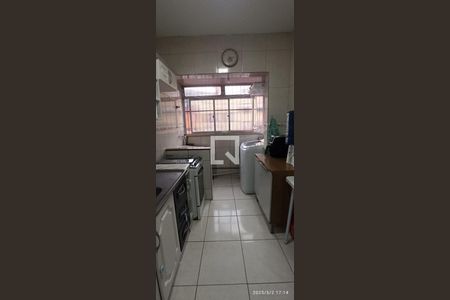 Cozinha de apartamento à venda com 2 quartos, 57m² em Petrópolis, Porto Alegre