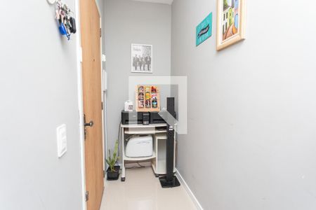 Sala de apartamento à venda com 2 quartos, 57m² em Petrópolis, Porto Alegre