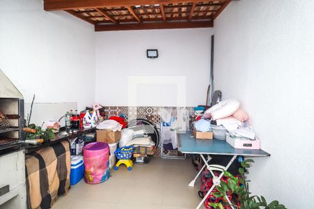 Quintal de casa à venda com 3 quartos, 180m² em Vila Moinho Velho, São Paulo