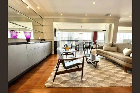 Apartamento à venda com 3 quartos, 129m² em Vila Clementino, São Paulo