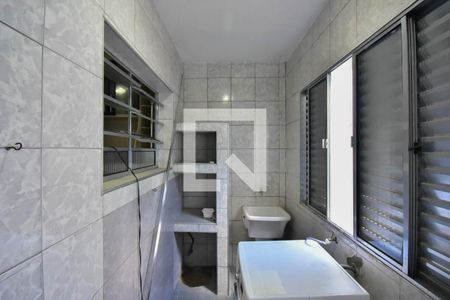 Área de Serviço de casa para alugar com 1 quarto, 120m² em Jardim Casa Branca, Embu das Artes