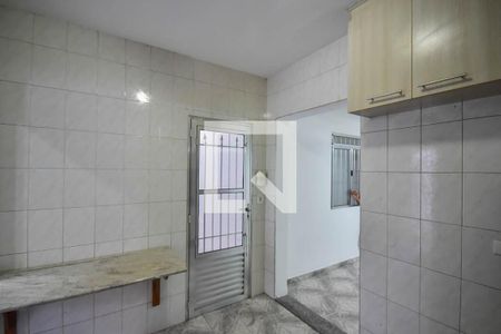 Cozinha de casa para alugar com 1 quarto, 120m² em Jardim Casa Branca, Embu das Artes