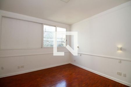 Suíte de apartamento à venda com 3 quartos, 170m² em Jardim Paulista, São Paulo