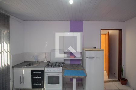 Sala/Quarto/Cozinha de casa para alugar com 1 quarto, 20m² em Vila Constança, São Paulo