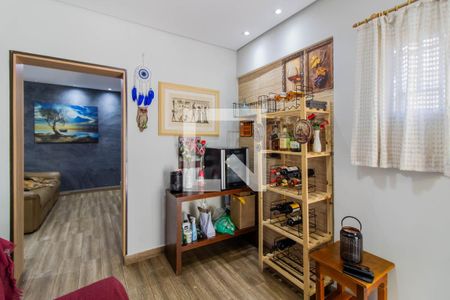 Corredor de casa para alugar com 2 quartos, 367m² em Vila Augusta, Guarulhos