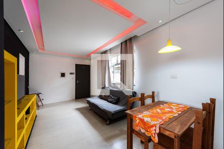 Sala de apartamento para alugar com 2 quartos, 58m² em Embaré, Santos