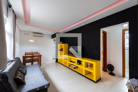 Sala de apartamento para alugar com 2 quartos, 58m² em Embaré, Santos