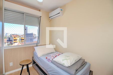 Quarto 1 de apartamento à venda com 3 quartos, 76m² em Jardim Itu, Porto Alegre