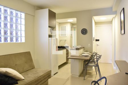 Studio de kitnet/studio para alugar com 1 quarto, 38m² em Centro, Curitiba