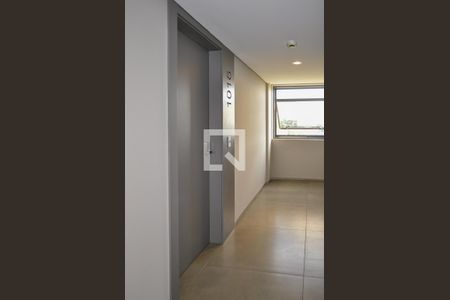 Porta do apartamento de apartamento à venda com 1 quarto, 53m² em Teresópolis, Porto Alegre