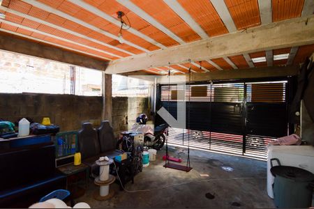 Garagem de casa à venda com 2 quartos, 148m² em Vila Florida, Guarulhos