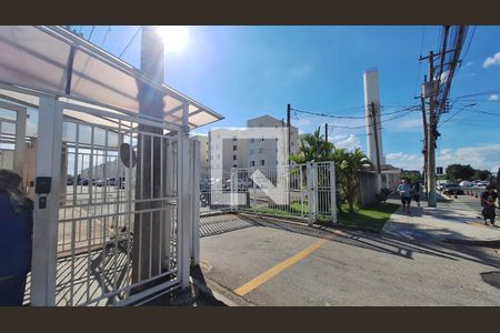 Fachada  de apartamento para alugar com 2 quartos, 56m² em Jardim Monte Cristo, Suzano