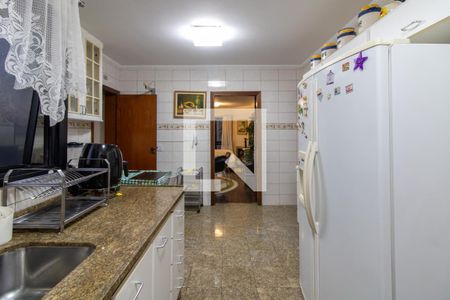 Cozinha de apartamento à venda com 5 quartos, 250m² em Camargos, Guarulhos