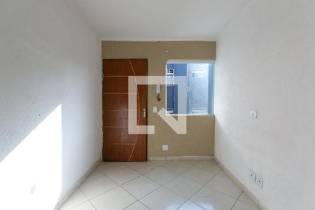 Sala de apartamento para alugar com 3 quartos, 58m² em Jardim Bonifacio, São Paulo