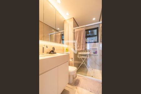 Banheiro Social de apartamento à venda com 3 quartos, 86m² em Empresarial 18 do Forte, Barueri