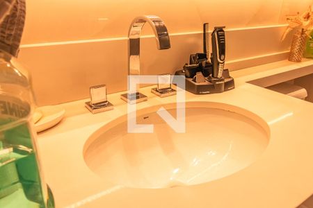 Banheiro Social de apartamento à venda com 3 quartos, 86m² em Empresarial 18 do Forte, Barueri