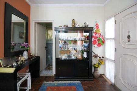 Saleta de casa à venda com 4 quartos, 346m² em Vila Inglesa, São Paulo