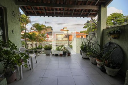Terraço de casa à venda com 4 quartos, 346m² em Vila Inglesa, São Paulo
