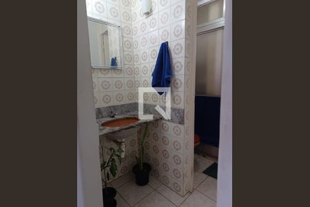 Banheiro de apartamento à venda com 2 quartos, 60m² em Jardim Pacaembu, Campinas
