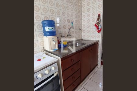 Cozinha de apartamento à venda com 2 quartos, 60m² em Jardim Pacaembu, Campinas